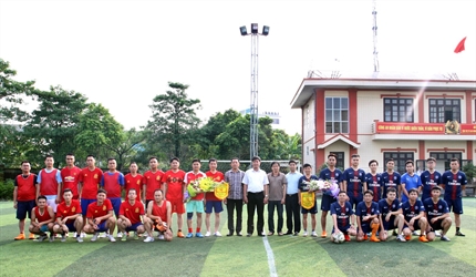 Chương trình giao lưu bóng đá chào mừng kỷ niệm 73 năm ngày Truyền...